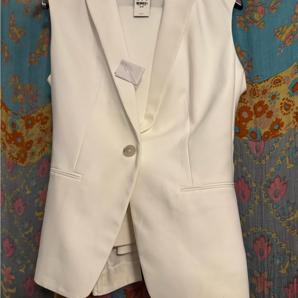 Express Ivory Sleeveless Blazer Vest